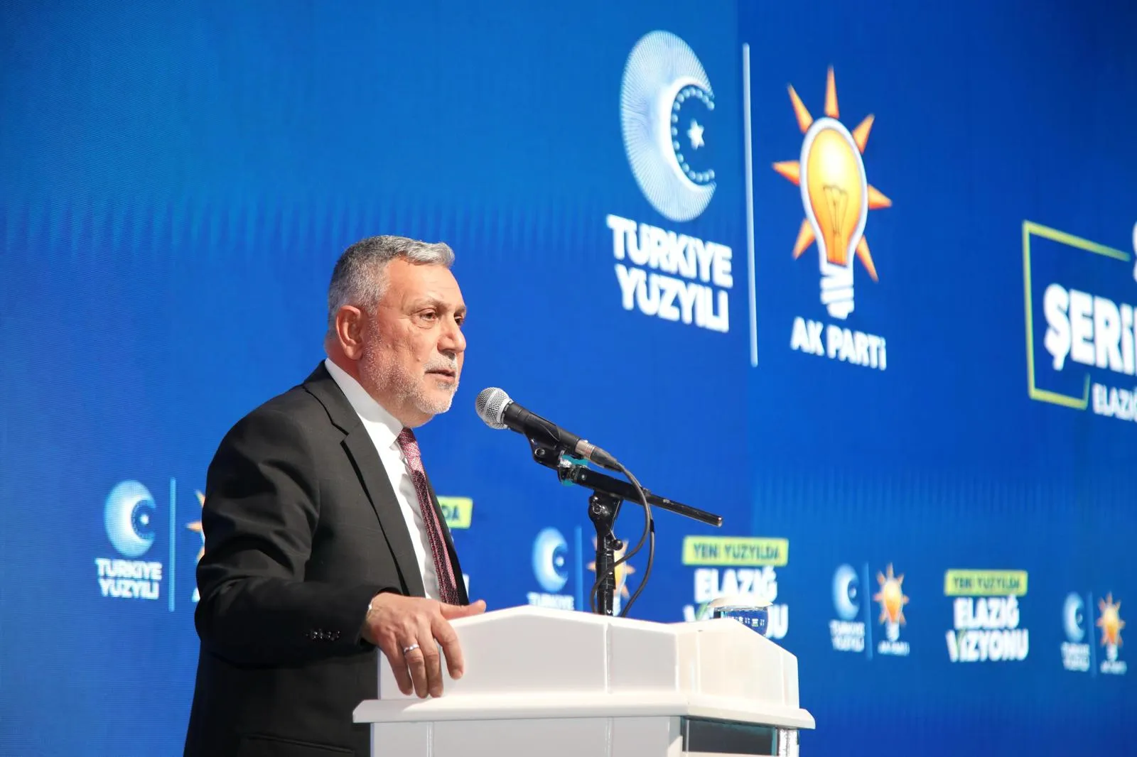 Trend Haber: AK Parti Elazığ İl Başkanı Şerafettin Yıldırım Görevinden İstifa Etti